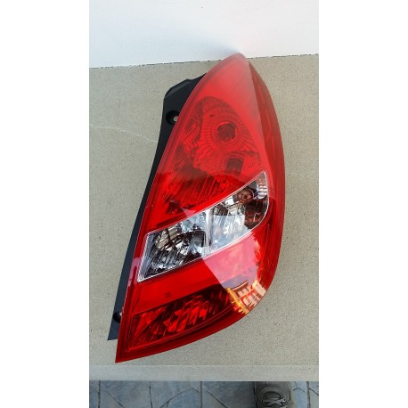 Fanale Posteriore DX