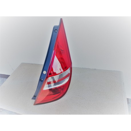 Fanale Posteriore DX