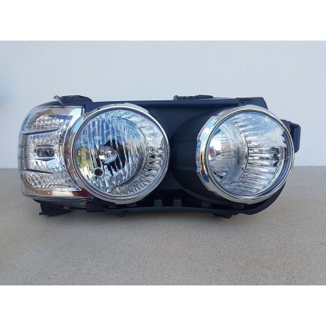 Faro proiettore sinistro per Eurotrakker Cod. : 10615831 Rif. Iveco
